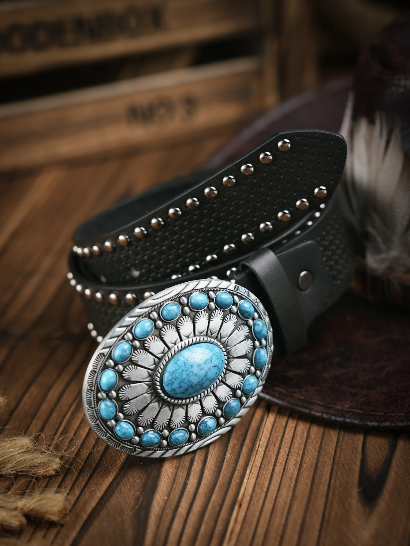 Ein lässiger Retro-Gürtel im Western-Stil für Herren und Damen! PU-Ledergürtel mit Metallschnalle, geeignet für den täglichen Arbeitsgebrauch – Detail 6