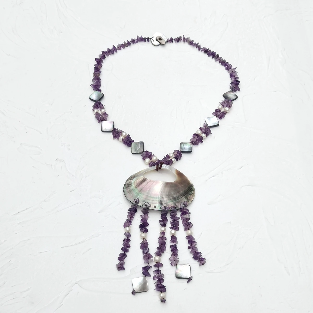 Lii ji lila Farbe Quasten Halskette 66cm Amethyste Perlens chale Anhänger Frauen Schmuck Lager Verkauf