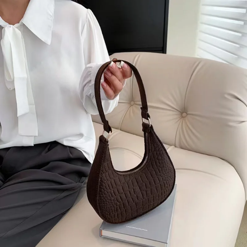 2023 New Pure Felt Women Handbag Crocodile Pattern Shoulder Bag Brand Ladies Underarm Bag Fashion Tote Bag Designer Shopping Bag