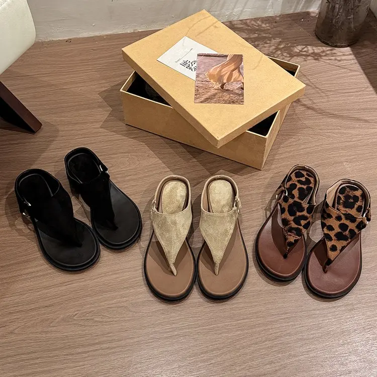 Women's Summer Outdoor Wear Thick Heel Sandals Comfortable Platform Clog Slippers Korean Style PU Material Arch Support