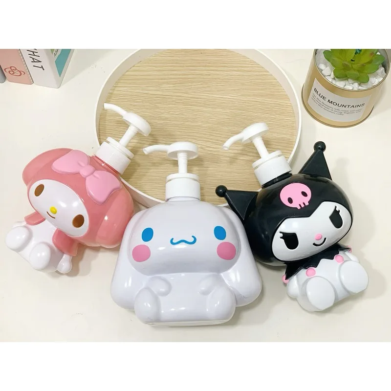 Sanrio Kuromi Dispensing Bottle Refillable Bottles Push-type Bottling Push Down Empty Cartoon Travel Dispenser Shampoo Bottle