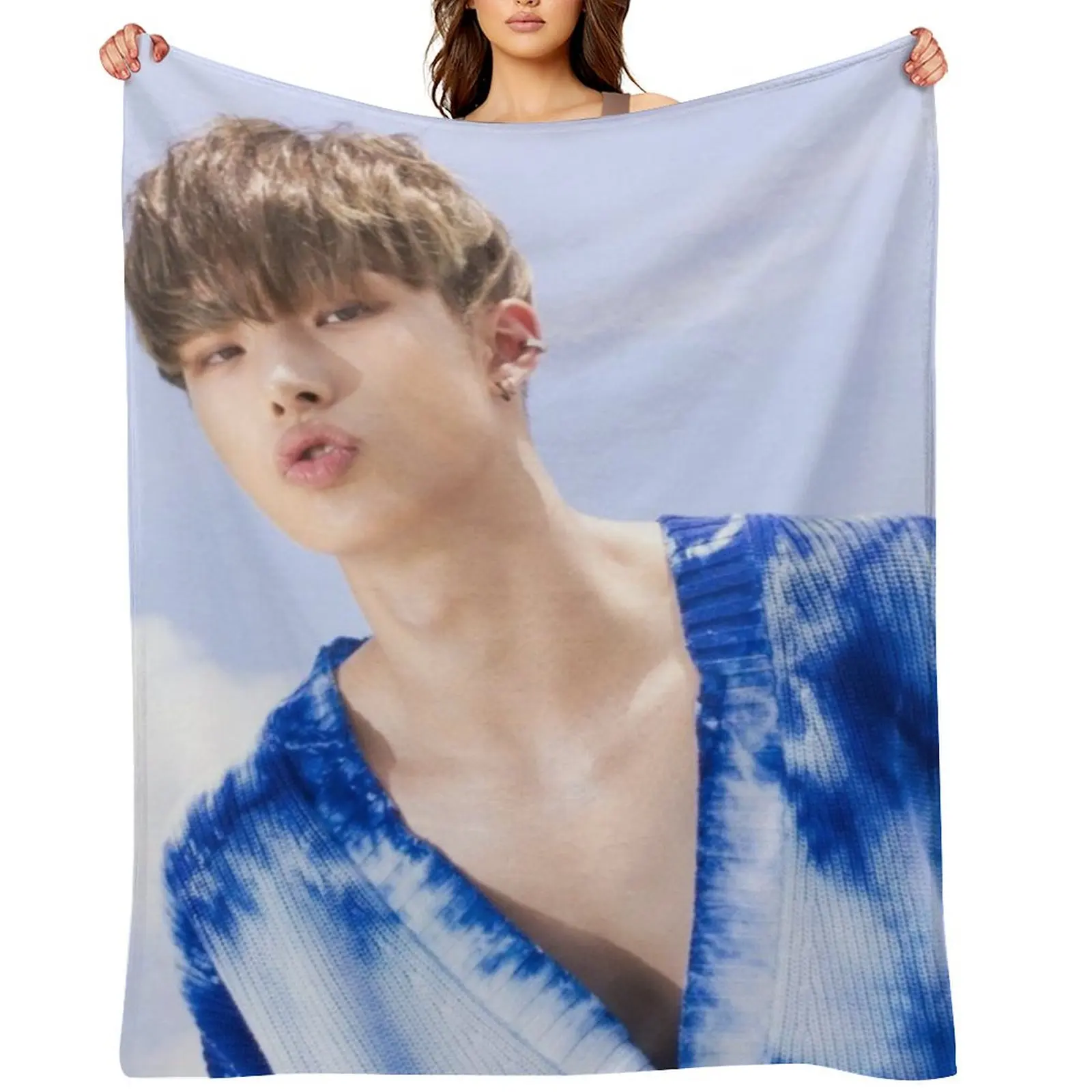 Ateez Mingi Throw Blanket warm winter anime Decoratives Bed linens Blankets