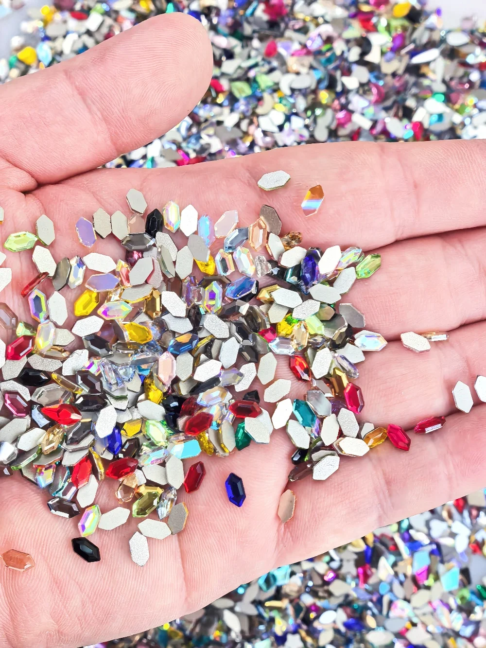 100/500pcs Rhombus Drop Mixed shape Boutique Flat bottom nail art rhinestones Glass crystal 3D nail decoration wholesale