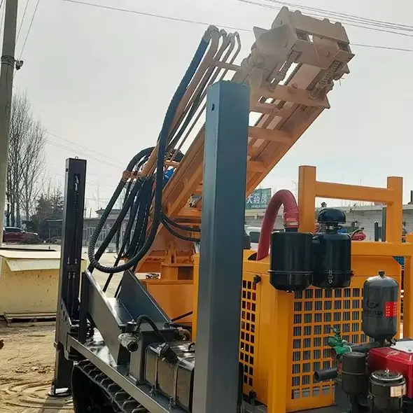 Foreuse rotative sur chenilles personnalisée pour sols et roches – Profondeur 200 m pour l'approvisionnement en eau communautaire