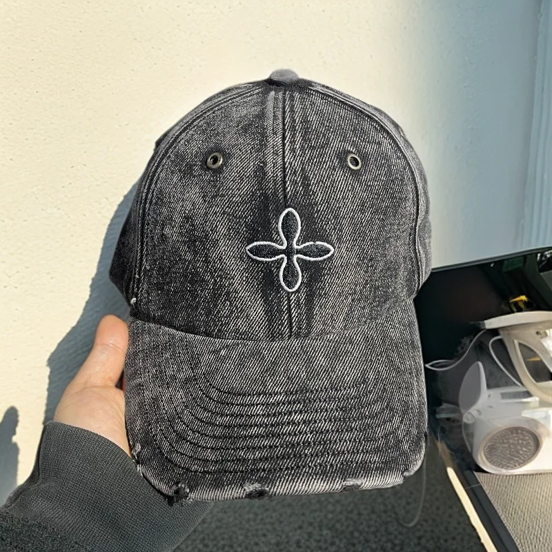 Berretto da baseball in denim incrociato versatile alla moda Ricamo vecchio cappello casual Nuovo vecchio berretto da baseball per le donne Tendenza Cappellini di alto valore 2
