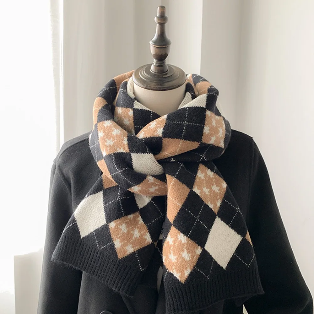 

Striped Plaid Plaid Knitted Scarf Fashion Cold Proof Christmas Warm Scarf Keep Warm Versatile Women Scarf Women