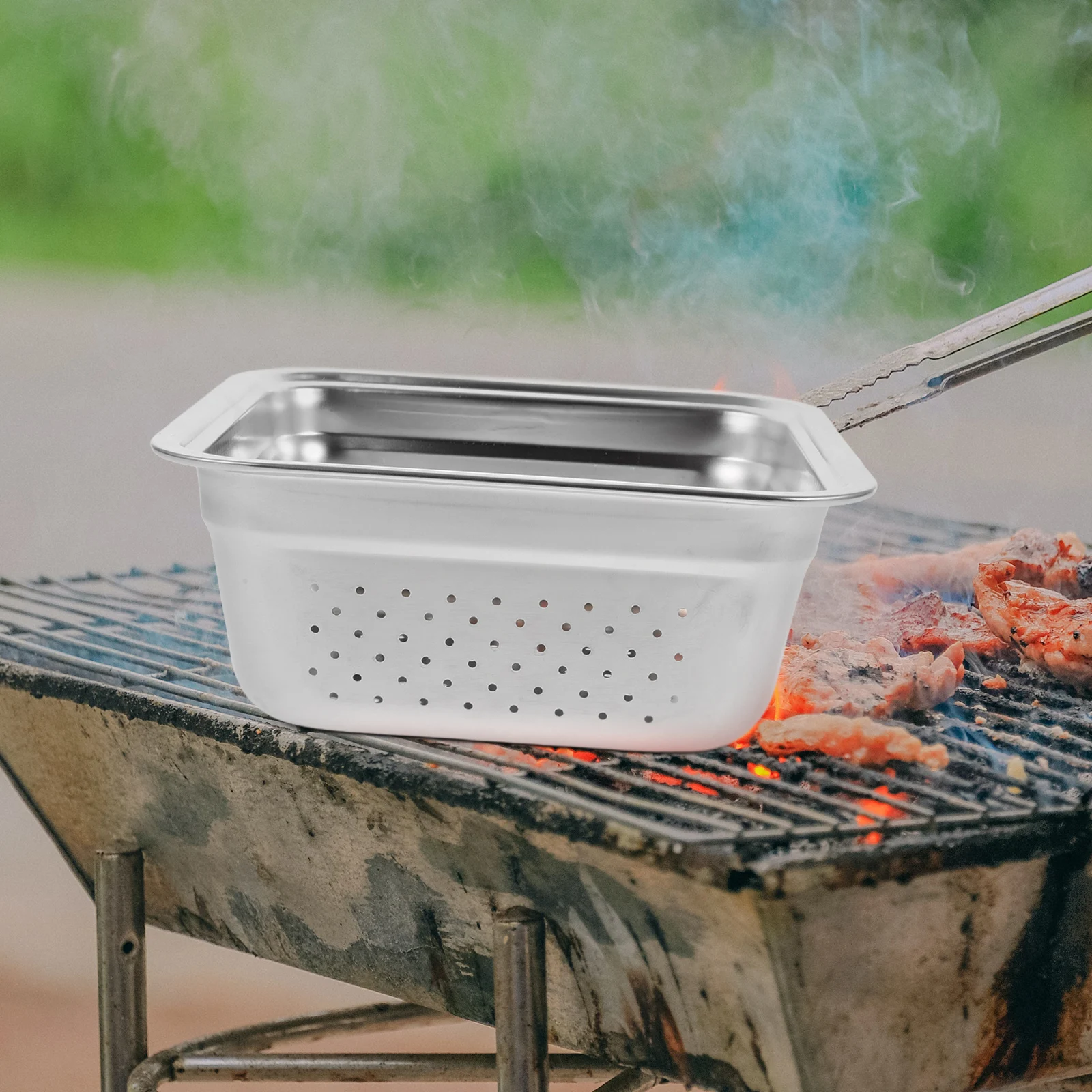 

Barbecue Net Basket Large Grilling Baskets Steel Drain Outdoor Rack BBQ Colander Vegetable Grill Tray Stainless Roasting Baskets