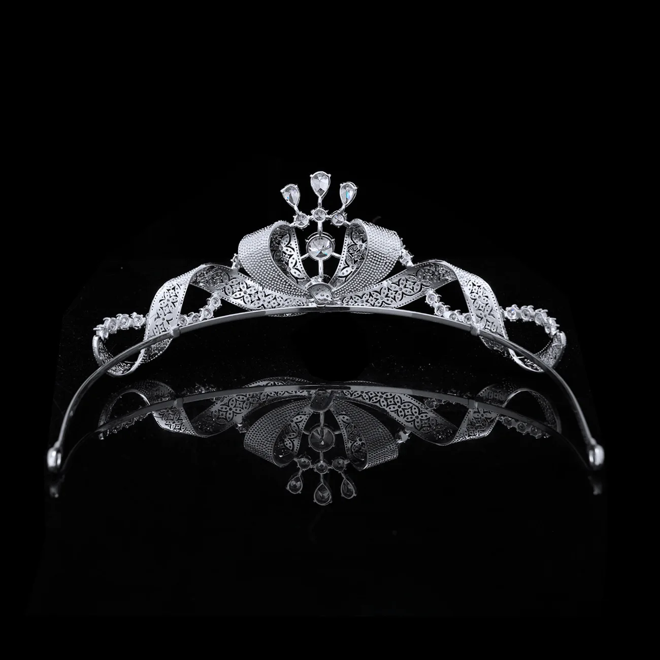 New Vintage Light Luxury Bow Crown Sparkle Jewelry Women Stereo Tiara Dress Decorate Wedding Bridal Holiday Party Gift H-68