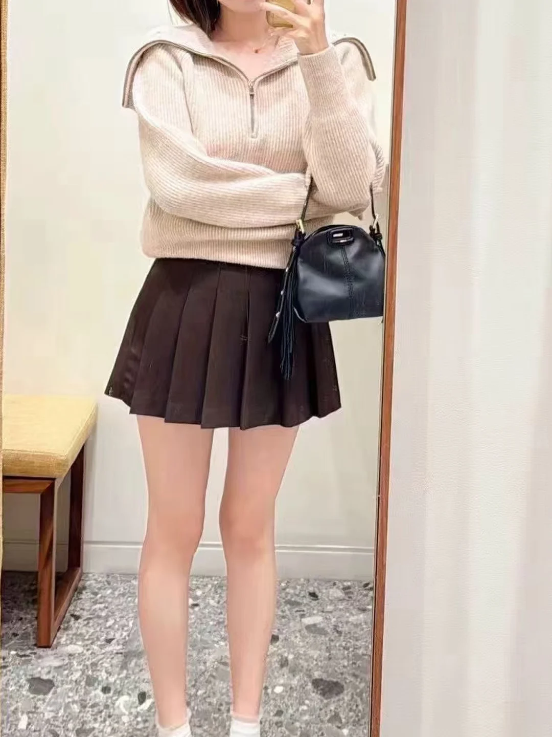  Loose Knitted Sweater with Zipper And Diamond Decoration Autumn Winter Women's Soft Wool Blend Comfortable Fit Knit...