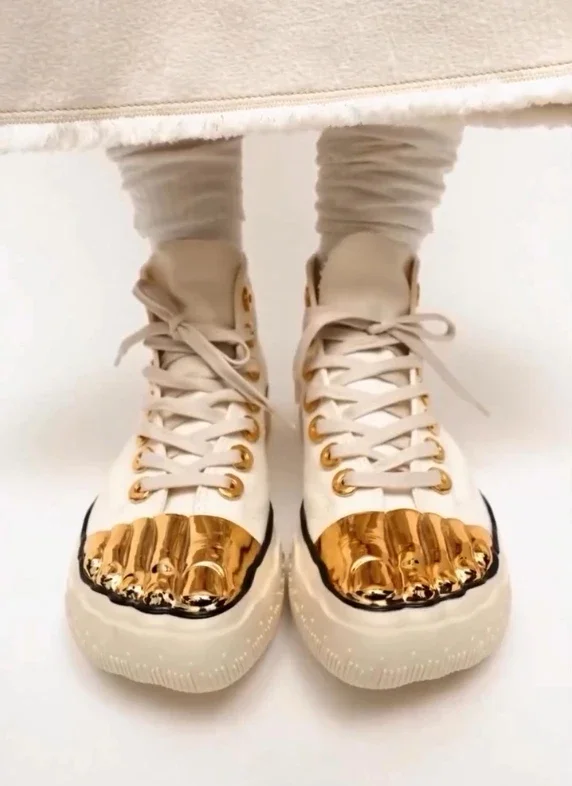 

New Arrival Casual Gold Toe Fashion Women Canvas Shoes for Men Luxury Lace Up Comfortable Couple Shoes Women Flat Sneakers