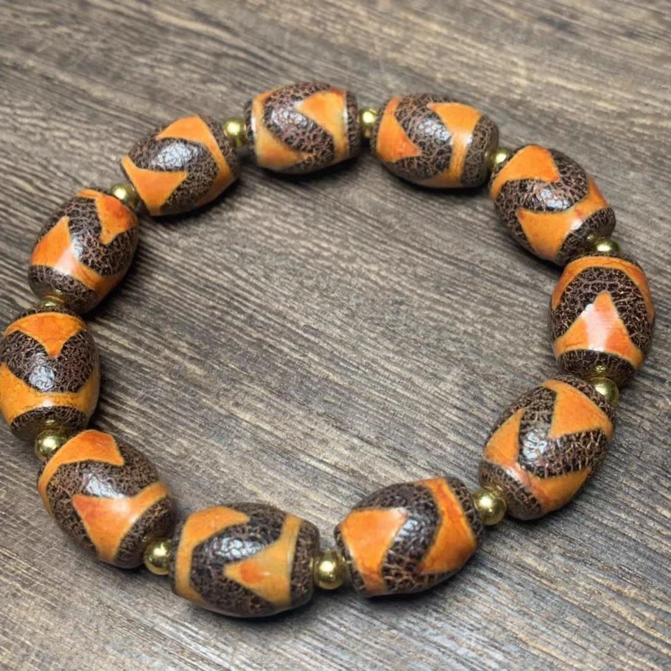 

Excellent Mascot Home Ornament Bangle Tibetan Dzi Bead Rosary Amulet Bracelets Talisman Bring Money For