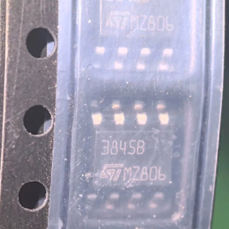 

10Pcs New Original Uc3845Bd1013Tr 3845B Sop-8 Pwm Controller Ic Chip 250Khz 5V