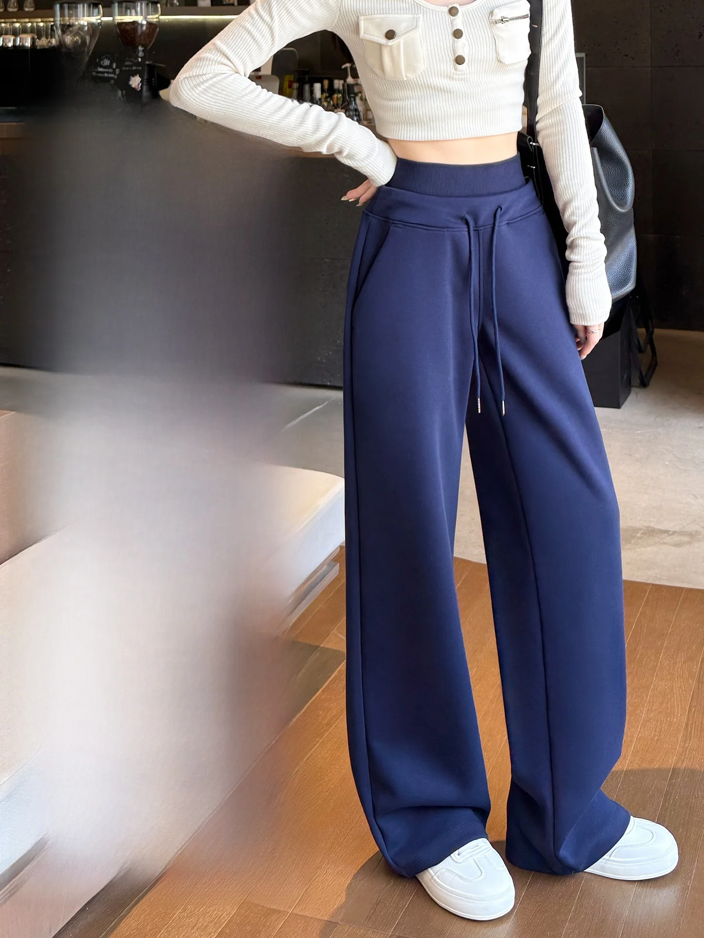 กางเกงขายาวทรงหลวมสไตล์สปอร์ตสำหรับผู้หญิง ฤดูใบไม้ผลิ ฤดูใบไม้ร่วง กางเกงโยคะ สไตล์อเมริกันลำลอง ทรงหลวม สไตล์ BF ใส่สบาย ทรงเอวสูง ผ้าฝ้าย...