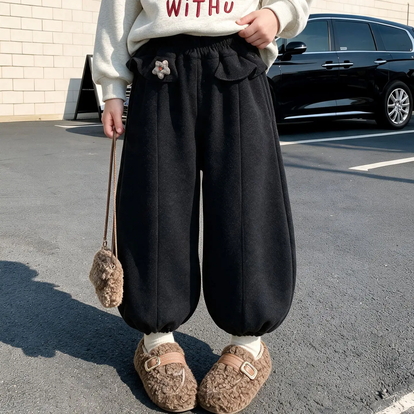 Pants Girls Velvet Autumn and Winter 2026 New Item for Baby Girls Winter Clothing Thick Lantern Stylish Casual Pants