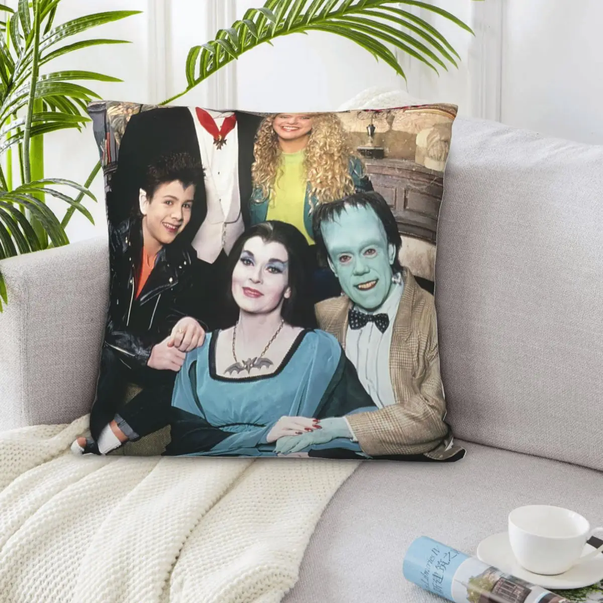 

The Munsters 03043 Cushion Pillowcase Pillows Cover Dakimakura Pillow Case Pillow Cover