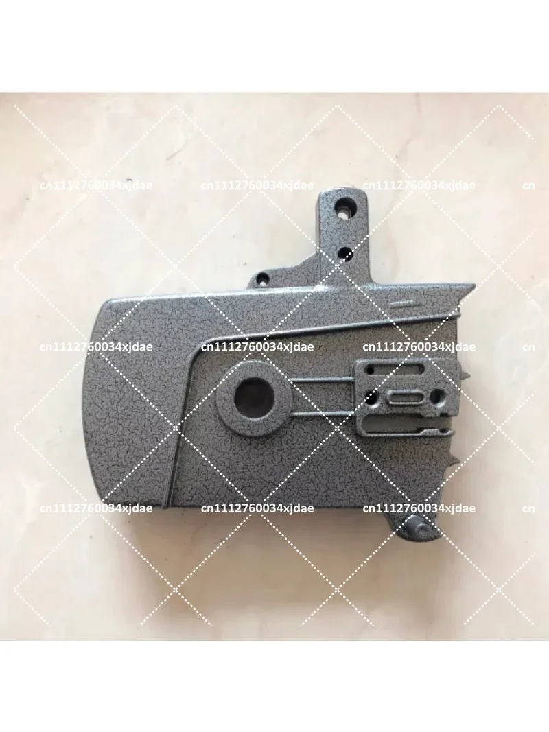 Manual Oil Pump Head Shell 2 Holes for Electric Saws Chainsaws Logging Saws 6018 5016