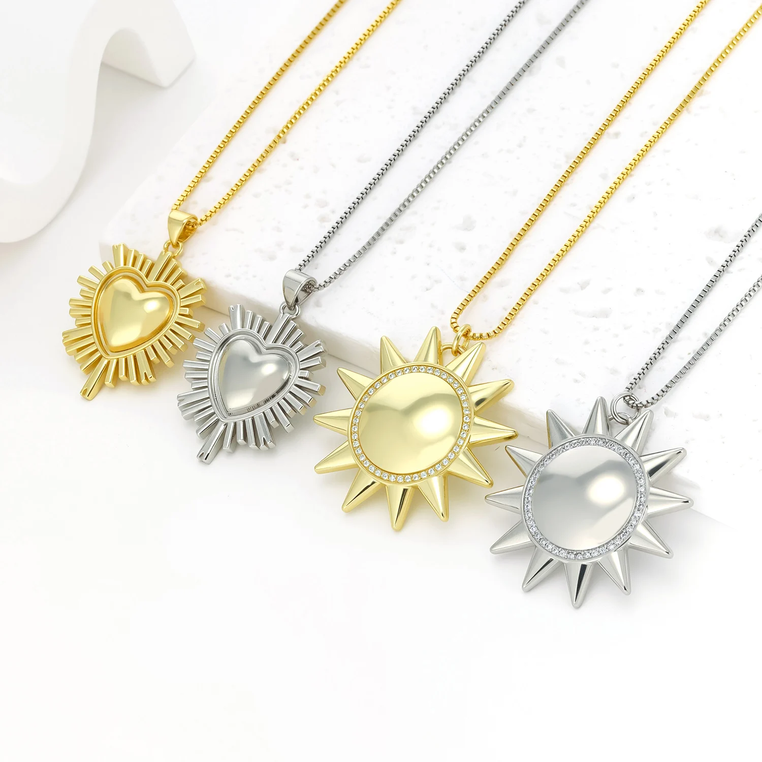 Nidin Vintage Sunburst Heart & Sun Pendant Necklace For Women Shiny Crystal Zircon Trendy Bohemian Statement Neck Jewelry Gifts