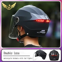 Casco de motocicleta con luces Led para hombre y mujer, accesorio para ciclomotor, Scooter eléctrico, con doble visera, recargable