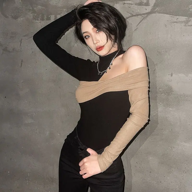 Color Blocking Slim Long Sleeved T-shirt Female Spring  Autumn New Irregular Off Shoulder Sexy Y2K Fashion Casual Elegant Top