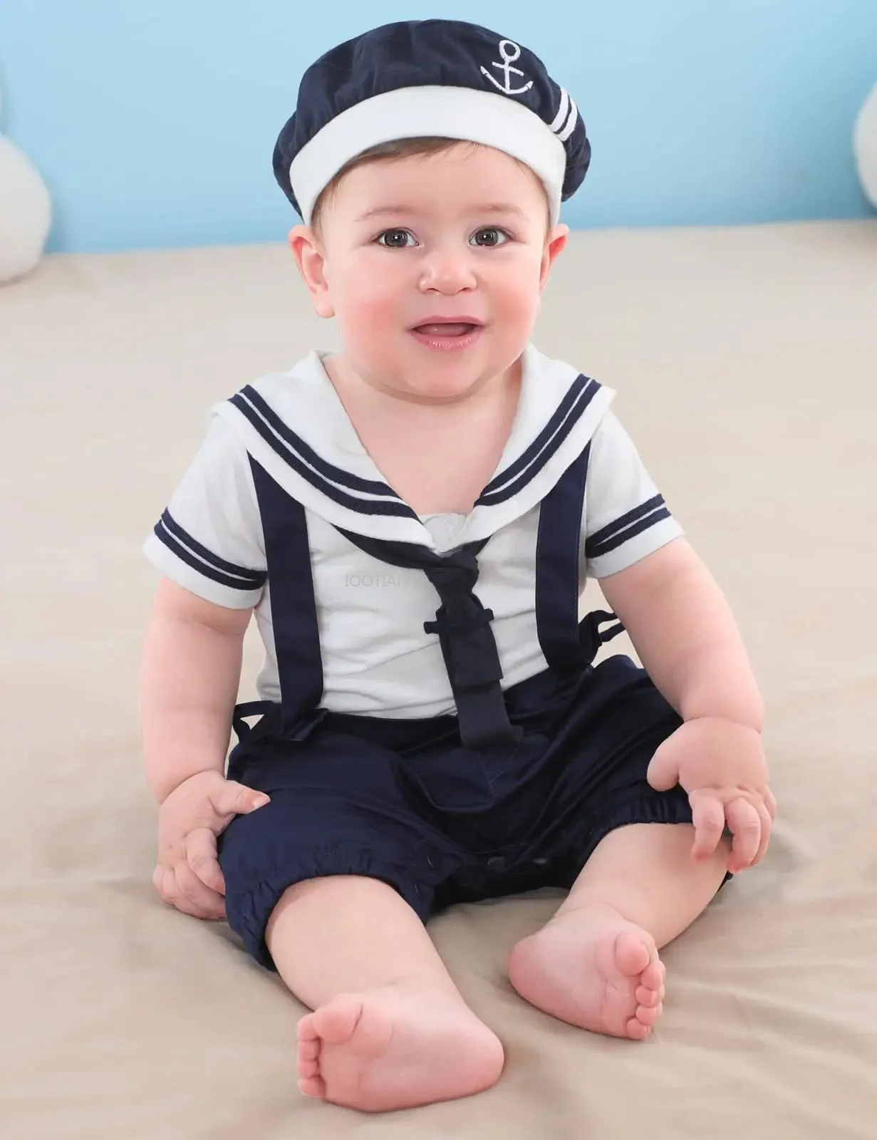 

2024 Newborn Navy Outfits Baby Boy Sailor Cosplay Costume Carnival Cosplay Romper Costumes Infant Scarf Lapel Suspender Jumpsuit