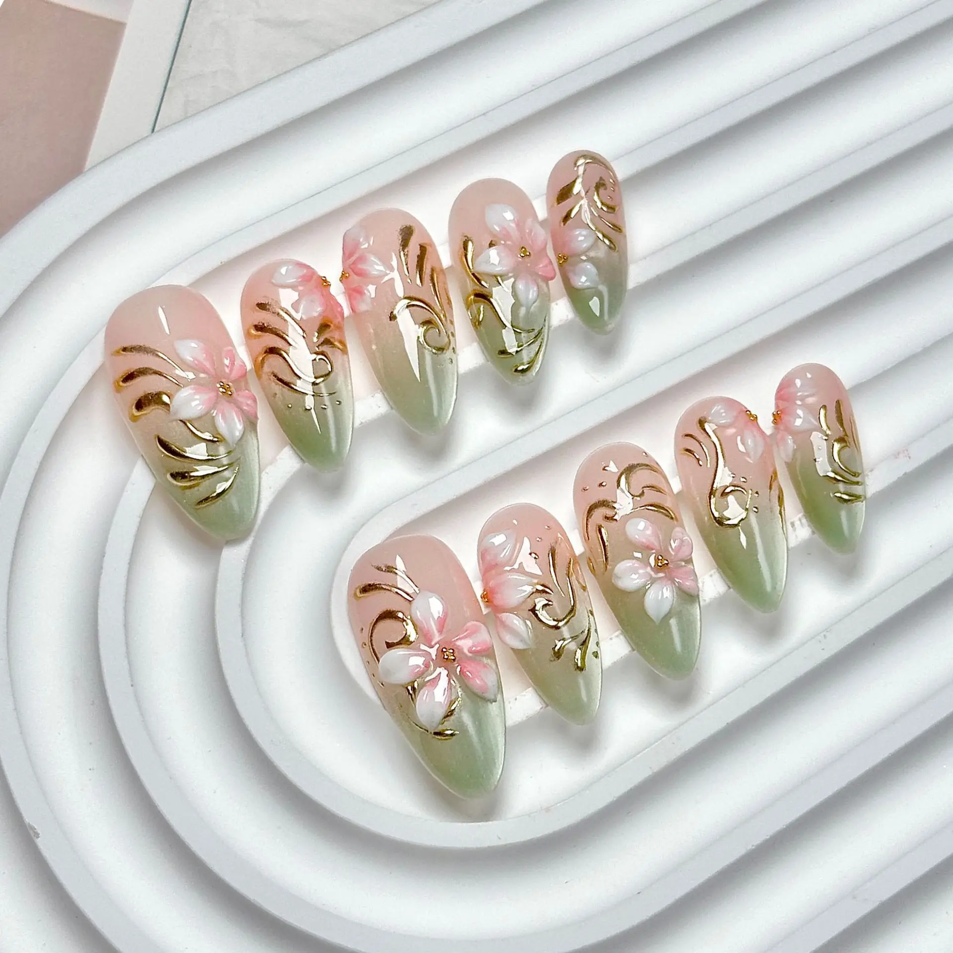 Original design cross-border wearable nails, pure handmade boutique, high-end carved cat-eye nail art, fake nails wholesale
