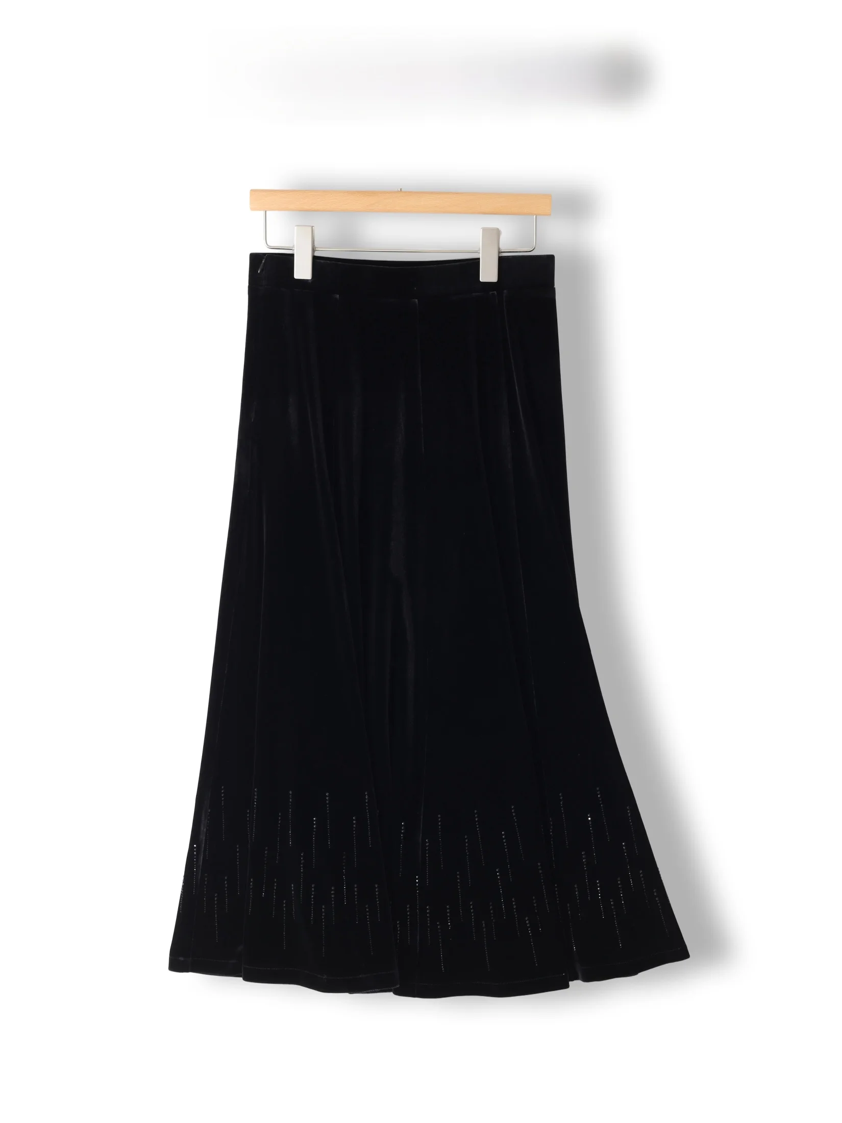Charismatic Velvet Half Skirt with Heavy Rhinestones A-Line Retro Style for Women High Waist Resistant to Deformation