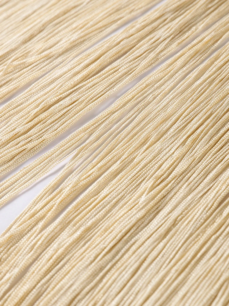 Długa Sukienka Damska z Frędzlami, Dekolt typu Halter, Bez Rękawów, Odkryte Plecy, Satynowa Sukienka na Ramiączkach, Szlafrok, Nowa Elegancka Sukienka na Imprezę, Lato 2025