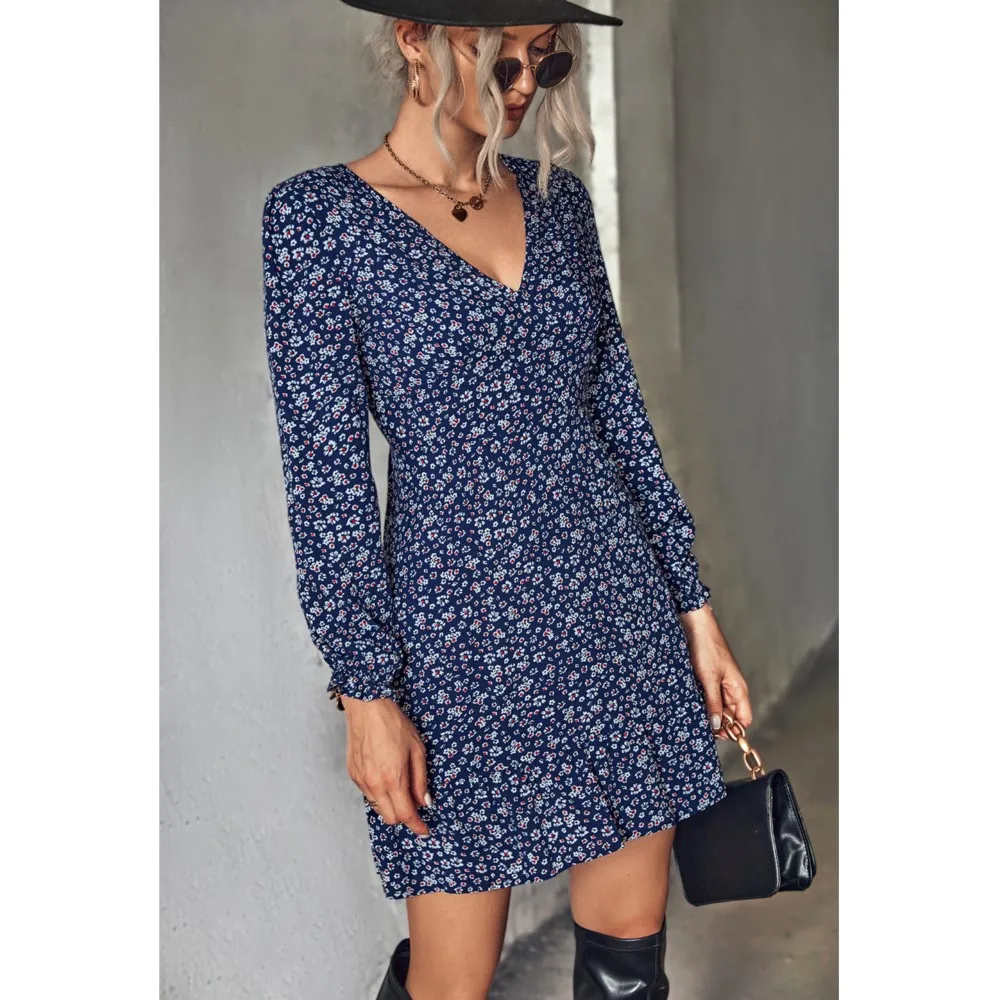 Letnia krótka sukienka Boho dla kobiet z nadrukiem kwiatowym na szyi Sukienka damska Bohemian Flower Mini sukienka dla kobiet فساتين طويلة بأكمام