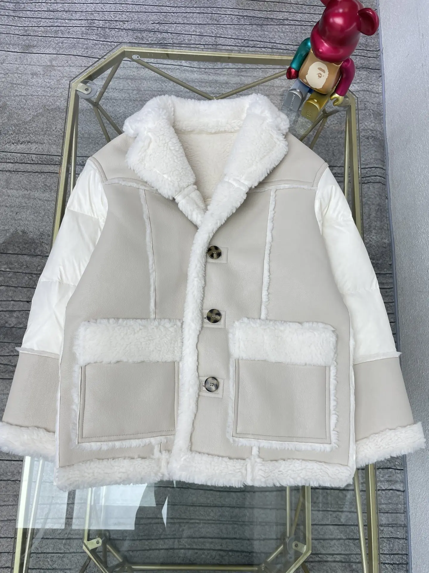 

New 2023 Winter Autumn And Women's ClothingStand Collar Leather Patchwork 3D Cutting Lamb Wool down Jacket 1021