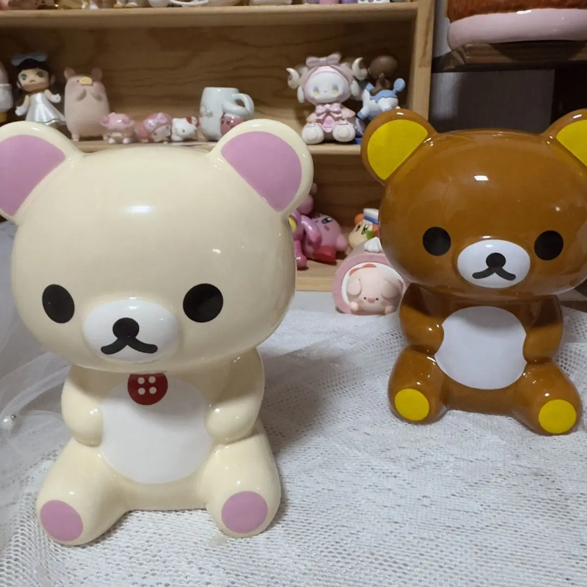 Cartoon Rilakkumas bear Ceramic Statue Korilakkuma Bear Sculpture Piggy Bank Money Coins Storage Jar Desktop Ornaments Gifts