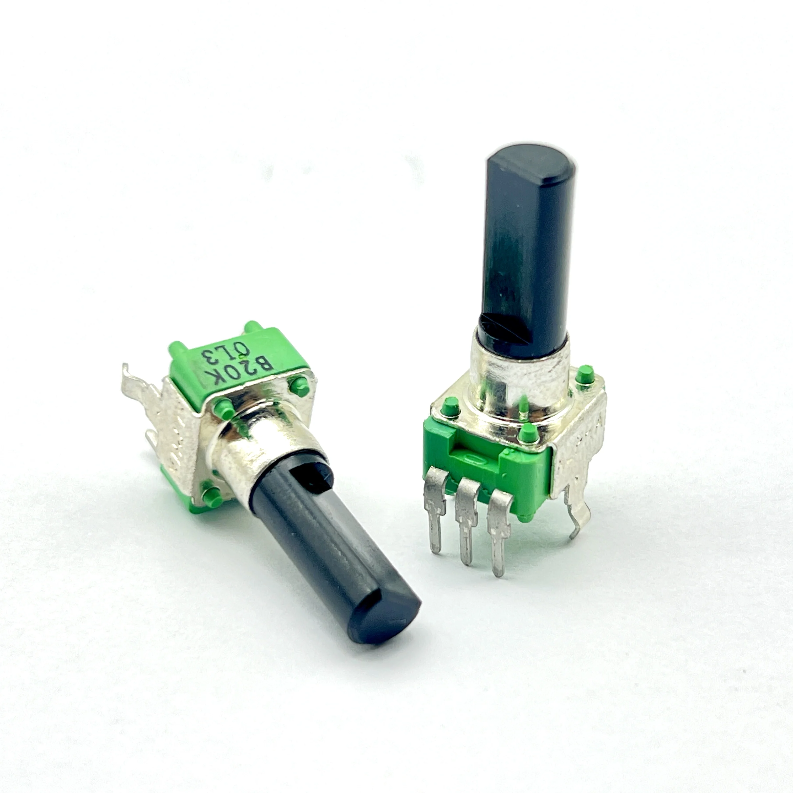 2 pieces Taiwan ALPHA Model 09 Precision Adjustable Potentiometer B20K with Center Positioning Handle, Length 18mm