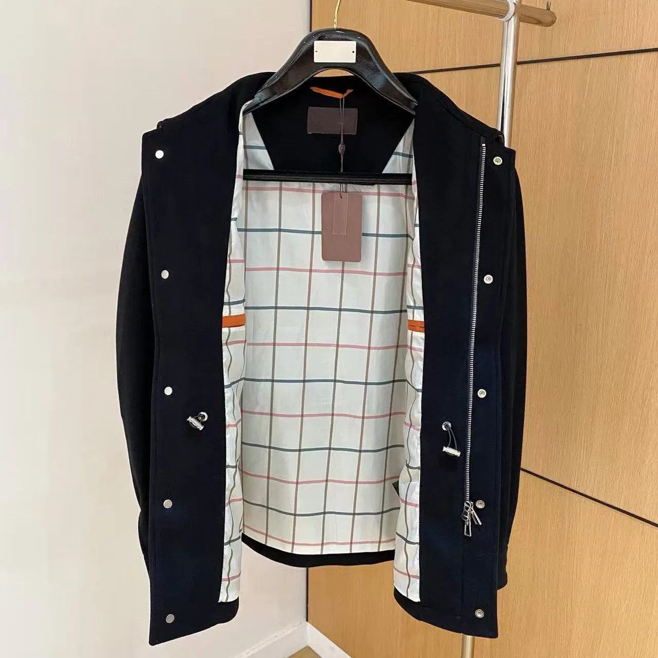 معطف LP إيطالي متوسط الطول بطية صدر السترة من الأموال القديمة