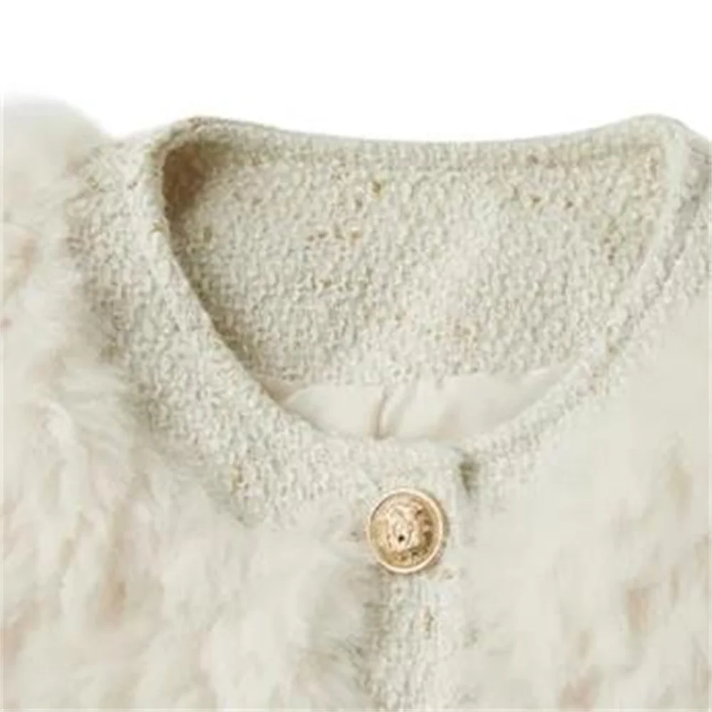 Woman Coats 2024 Winter New In Cold Outerwears Short Thickened Lamb Wool Korean Style Chic and Elegant Clothes Plush Loose Top