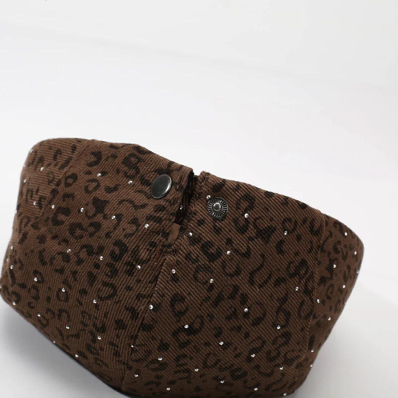 Vintage-Zeitungsjungenmütze mit Leopardenmuster für Damen – Outdoor-Casual-Urlaub, modische, vielseitige Baskenmütze – Detail 8