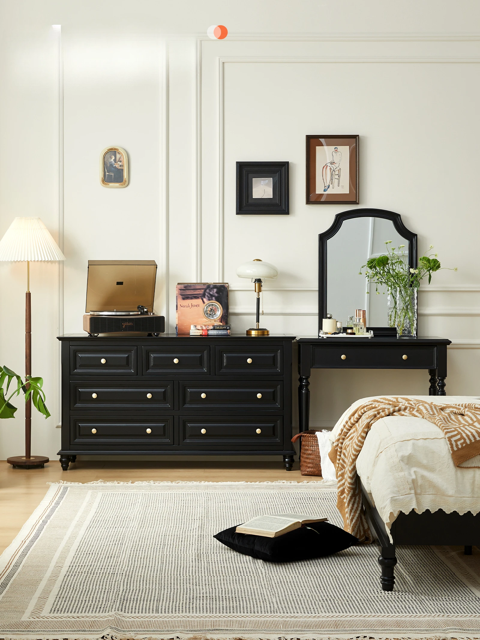 

American Light Luxury Chest of Drawers Bedroom Locker Modern Chest of Drawer Solid Wood Cabinet Storage Cabinet Dresser