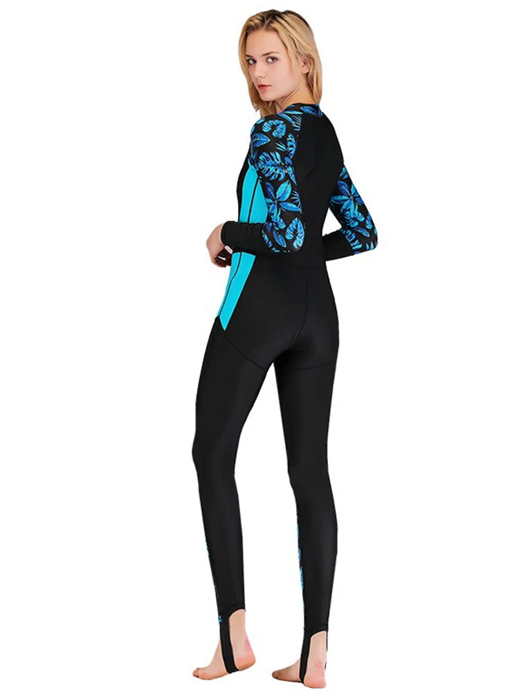 

New diving suits, women's one-piece sun protection long-sleeved swimsuits, snorkeling suits, slimming surfing suits