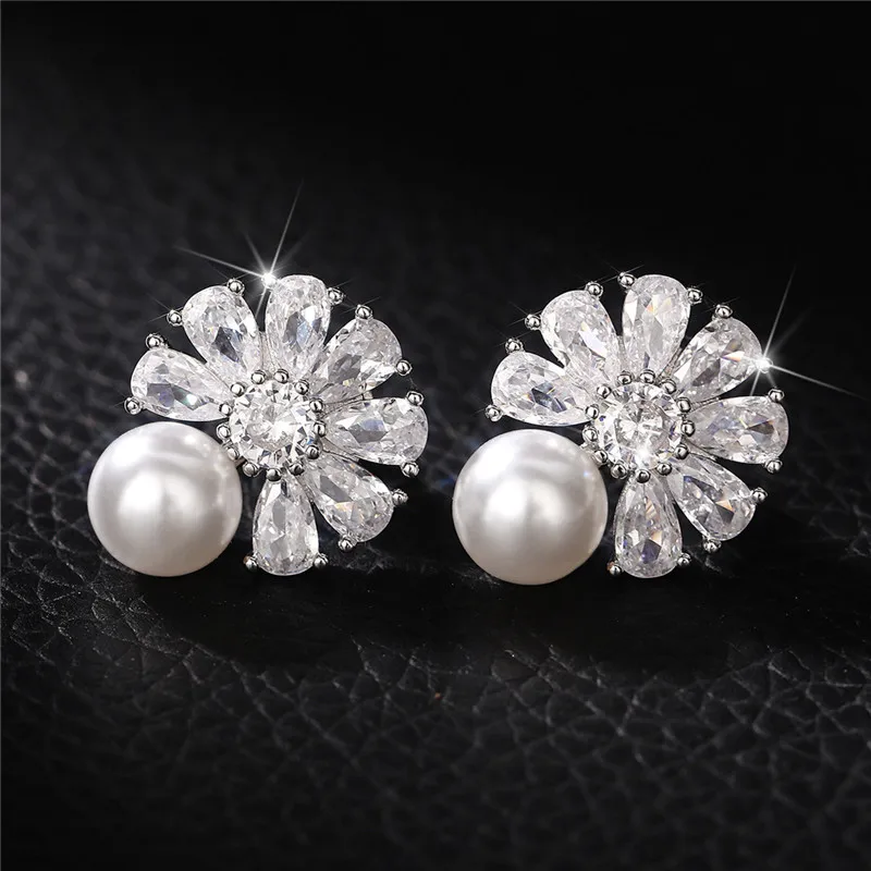 Huitan Luxury Cubic Zirconia Imitation Pearl Earrings Women Ear Piercing Engagement Wedding Party Elegant Lady Earrings Jewelry