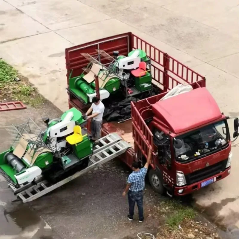 Hot Sale Mini Agricultural Reaper Tractor New 4Lz-1.1 Harvesting Machine for Beans Core Components Include Engine Gearbox view 4