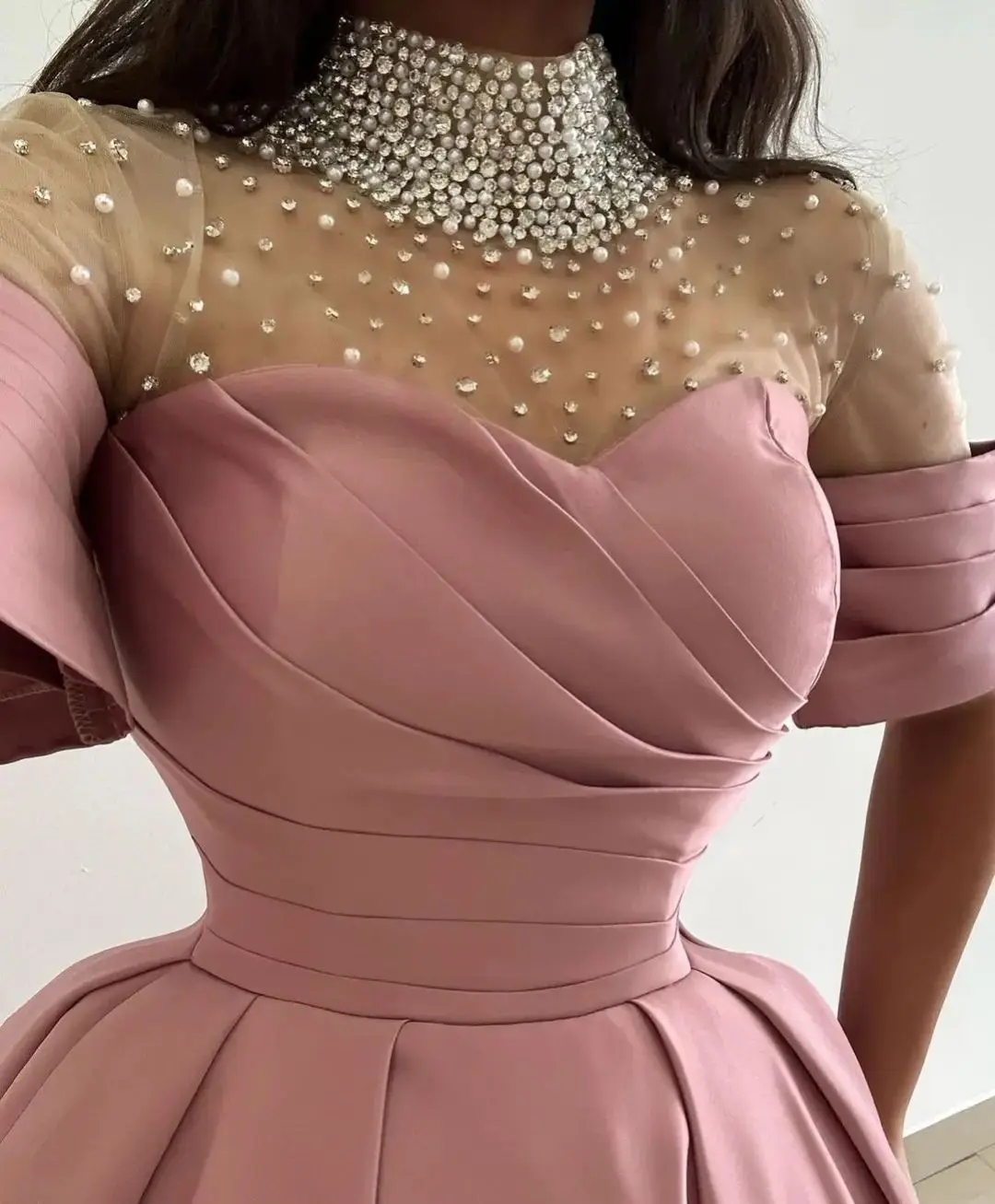 Dusty Rose Crystal Prom Dresses Long for Women 2025 Satin High Neck Beaded Short Sleeve Formal Evening Gowns Customized