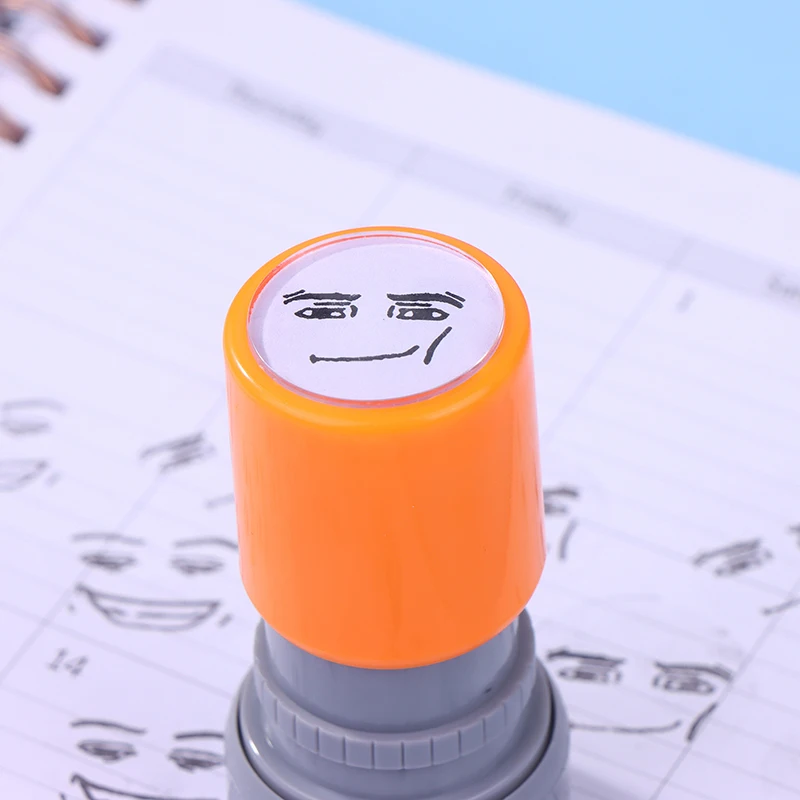 Tekens Grappige uitdrukkingen Lichtgevoelige zegel Perifere handboek Stempel Interessante Anime Action Series Kinderspeelgoed