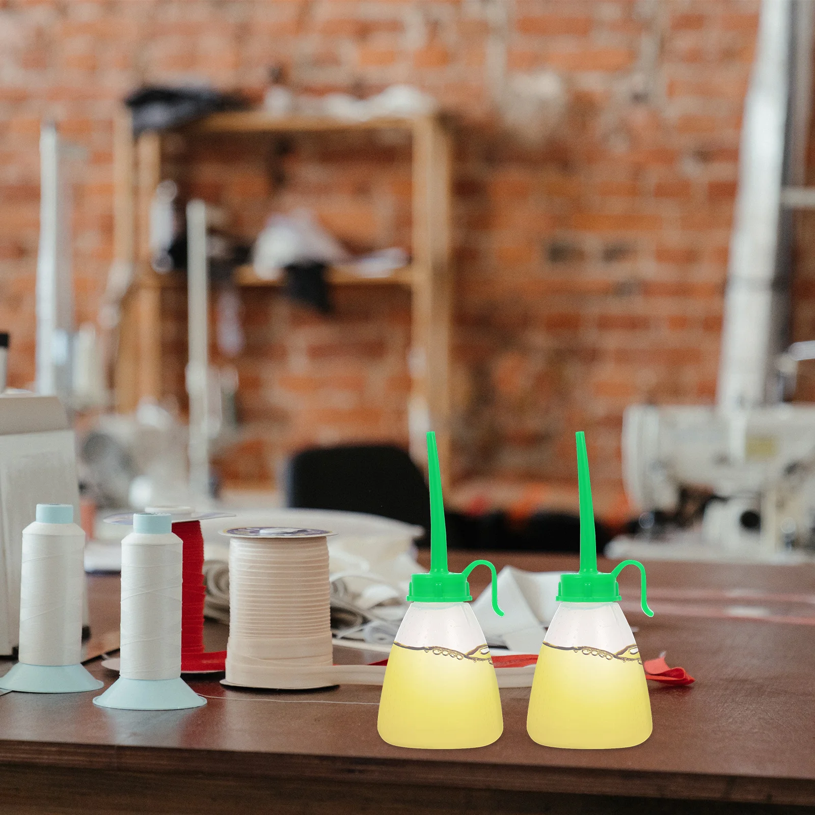 

20Pcs Sewing Machine Oil Bottle Plastic Leakproof Empty Oiler Long Mouth Pot for Precision Refilling and Household Use