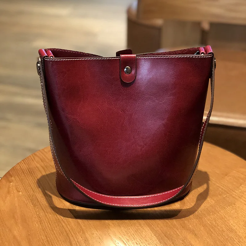 Johnature 2024 New Simple Korean Cow Leather Women Bag Leisure Solid Color Soft Cowhide Bucket Lady Shoulder Messenger Bags