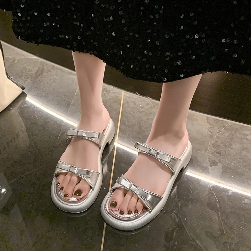 Sommer Damen Schleifendekor Doppelriemen Slide-Sandalen Dicke Plateausohle Offene Zehen Rutschfeste Alltags- und Büro-Freizeitschuhe
