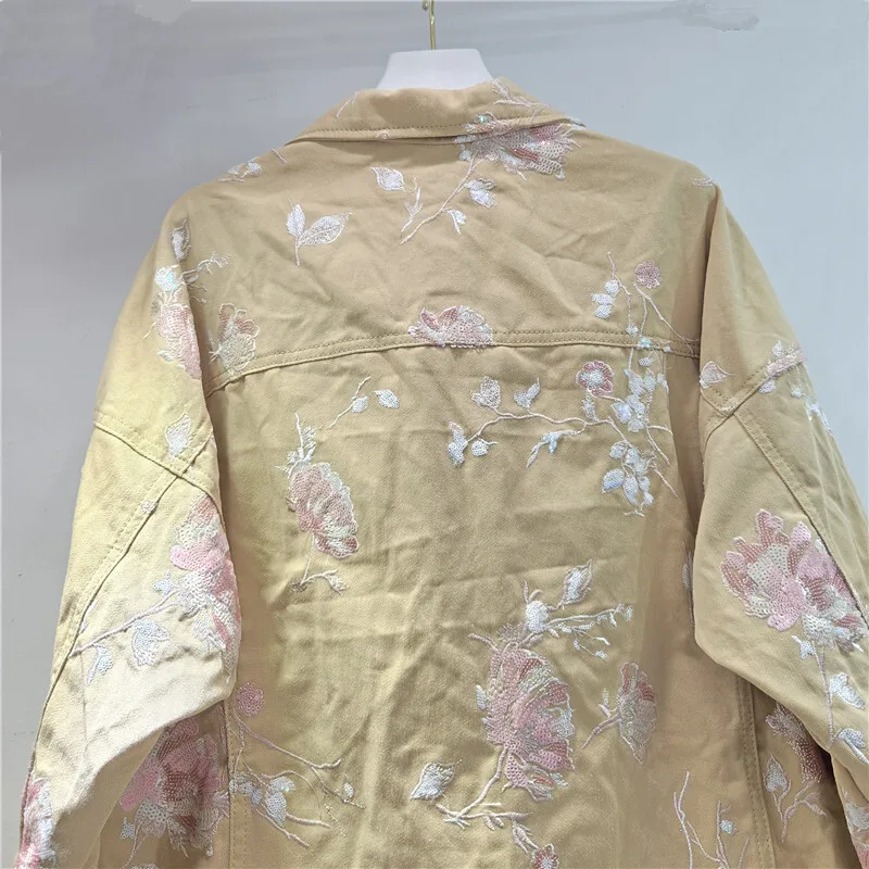 WTHT Neue Mode frauen Schwere Industrie Gespleißt Pailletten Blume Denim Jacke 2025, Herbst Trendy Lange Ärmel Mantel Weibliche 1LS2254