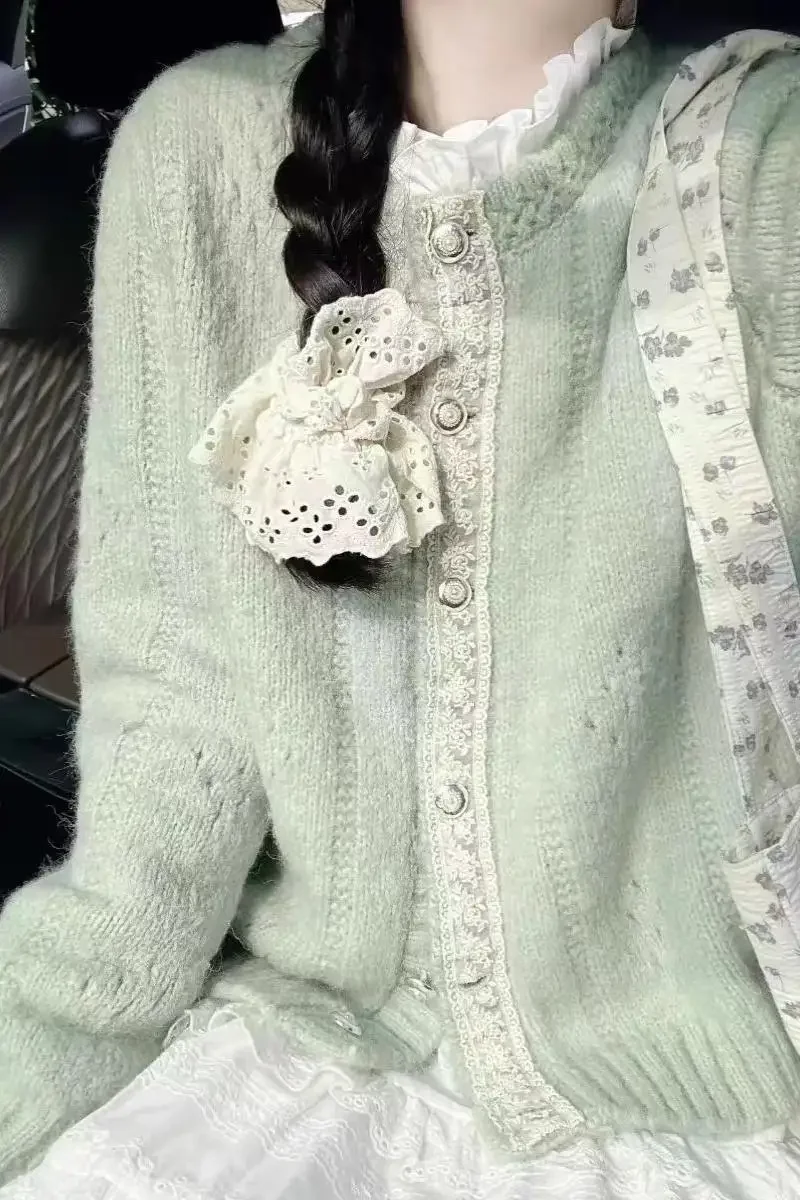 Green lace design knitted sweater cardigan for women 2024 new autumn art retro lazy jacket top