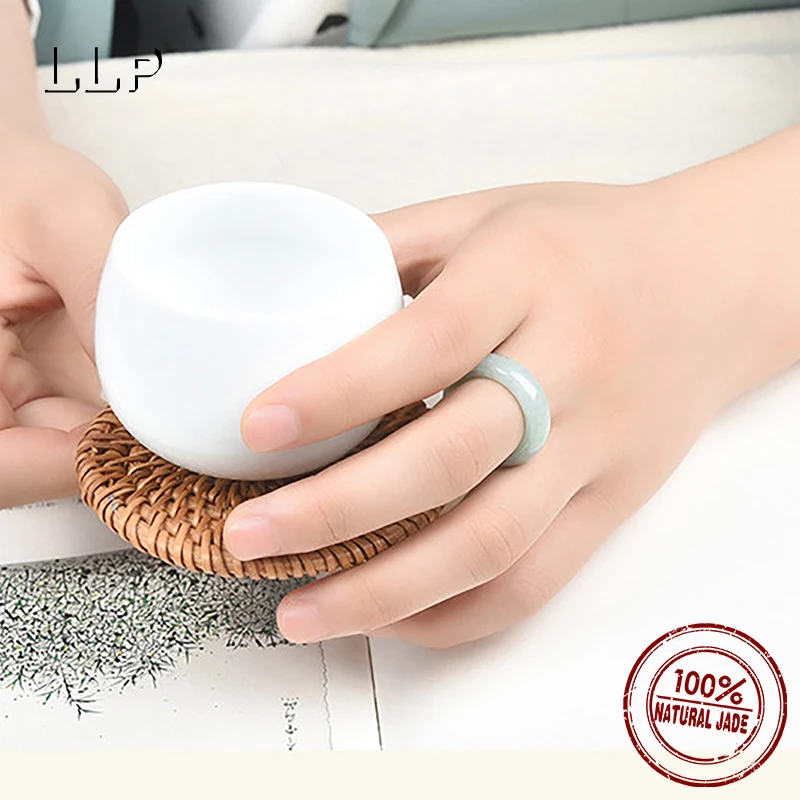 Natürlicher Jade-Ring der Güteklasse A, handgeschnitztes Glücks-Jade-Band für Männer und Frauen, minimalistisches Schmuckgeschenk – Detail 6