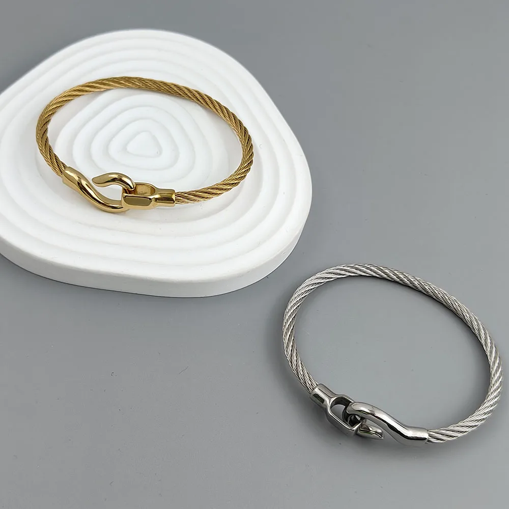 New steel wire button hook gold-plated stainless steel bracelet 18K, high quality waterproof couple bracelet, wife gift