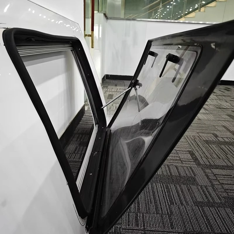 RV Skylight Factory 900x600mm Aluminum Frame Roof Top Curved Skylight with Fly Net for Motorhome Campervan