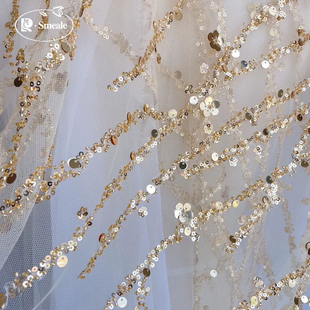 Luxuriöses Hochzeitskleid mit Perlen und Paillettenstreifen, fortschrittlicher, maßgeschneiderter Nähstoff, Goldrot, RS4186 – Detail 4