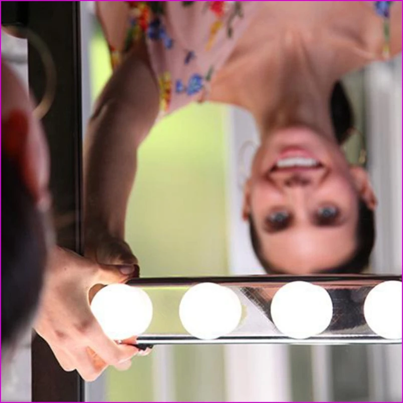 2 Piece 4 Bulb Punch-Free Led Mirror for Makeup Installation Suction Cup Vanity Battery Powered Bathroom Wall Lamp-A57M